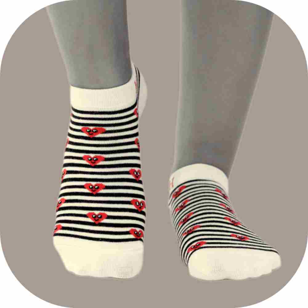 جوراب و جوراب شلواری