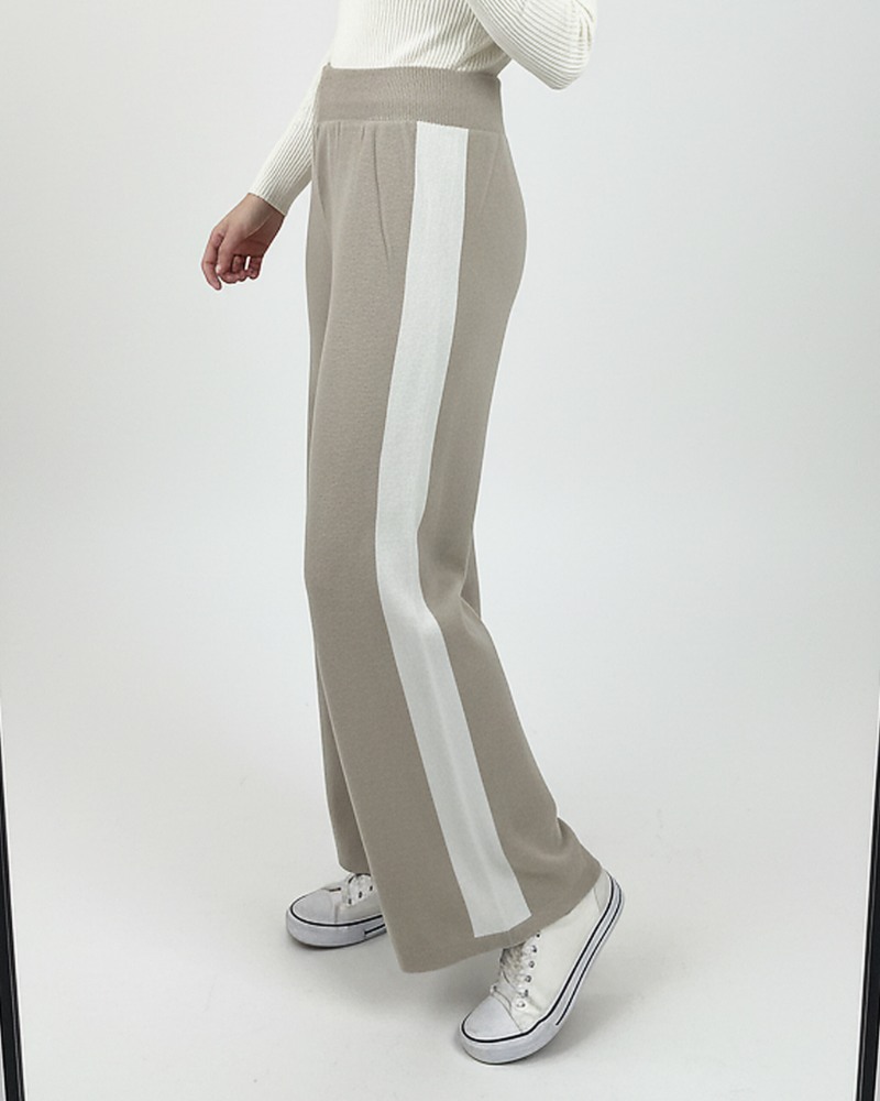 شلوار بافت زنانه بغل خط دار نیم بگ قد 100 کمر کش سفت بافت کد 1899