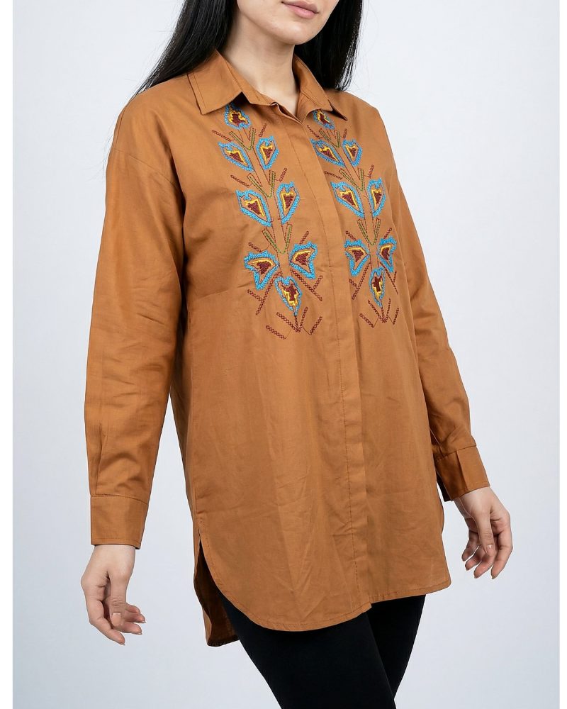 تونیک مانتویی گلدوزی زنانه یقه دار دکمه مخفی آستین بلند کد 1651