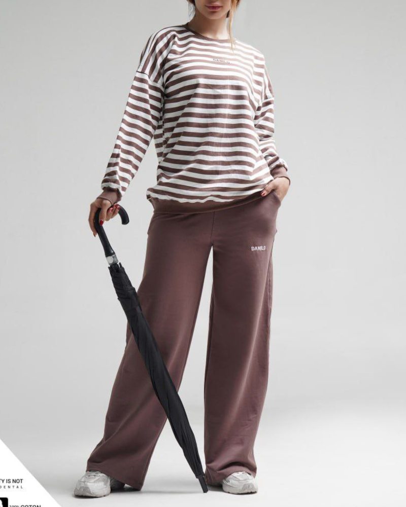 ست بلوز شلوار زنانه دورس پنبه آستین بلند یقه گرد راه راه و شلوار نیم بگ کد ۱۱۳۲