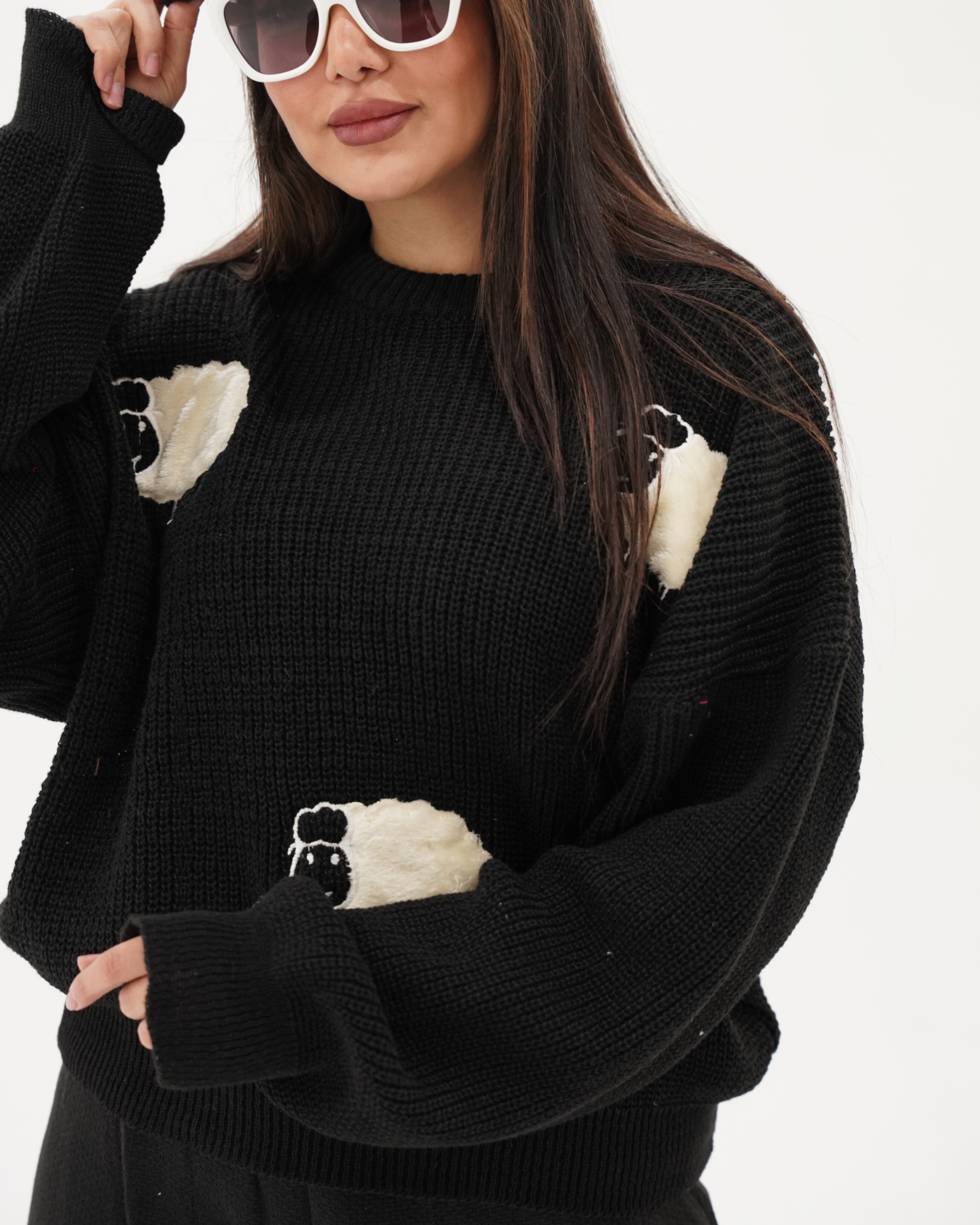 بلوز بافت زنانه لش گلدوزی ببعی جودان بافت یقه گرد آستین بلند کد 1896